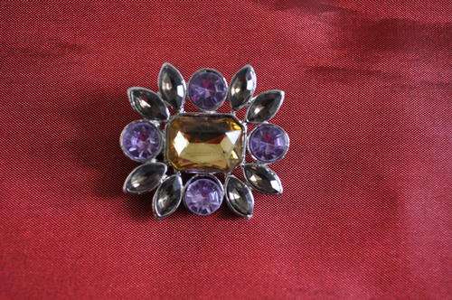 3 coloured stone paste brooch