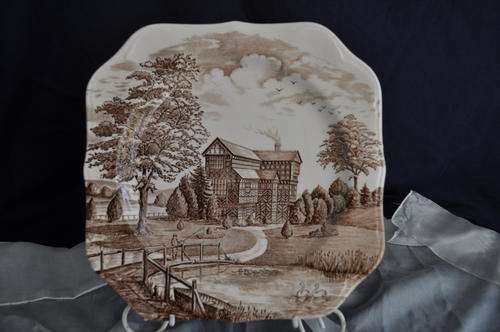 Johnson Bros "Tudor Hall" Cake Plate