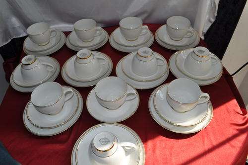 Constantia  11 Trio's and 1Duo (35 pieces)