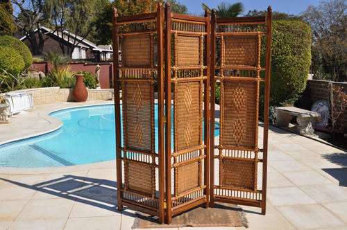 Wicker 3 Division Screen / Room Divider.    ---- Collections Only!!