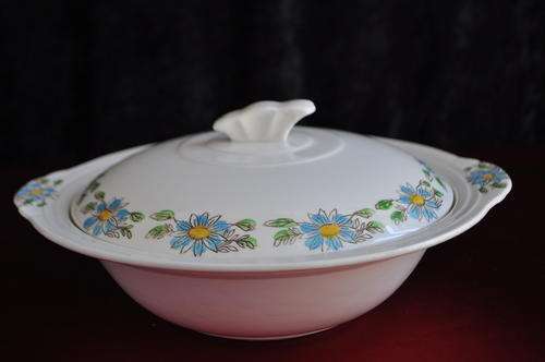 Royal Art Pottery - Lidded Tureen