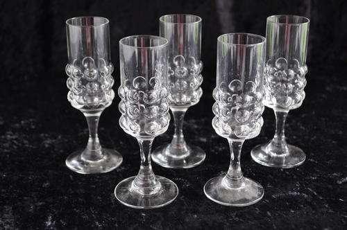 Sherry Glasses x 5  --  Bubble Patern  ----   Damage Free !!!!