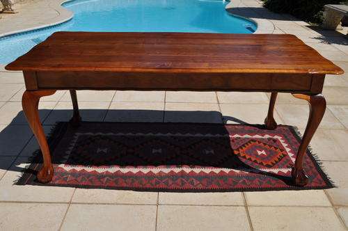 Kiaat Ball & Claw 8 Seat Table ----  Collections Only !!!!