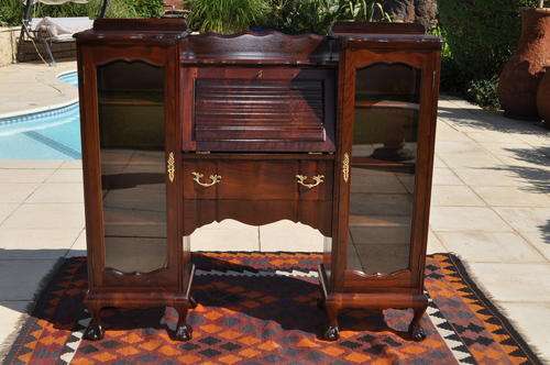 Imbuia Ball & Claw Bureau With 2 Side Units/Book Shelves  ----  Collections Only!!!