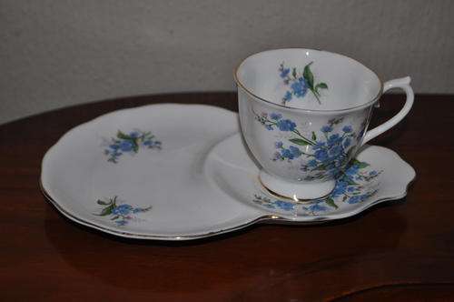 Royal Albert "Forget Me Not" Tennis Trio