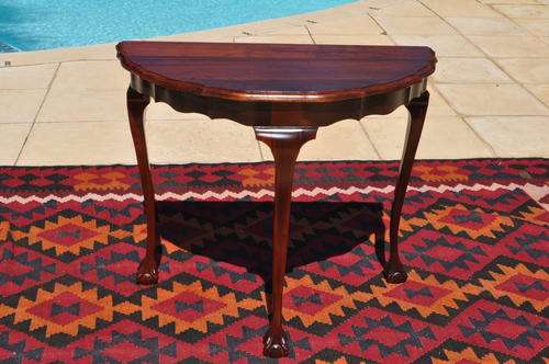 Imbuia Ball & Claw Half Moon Table   ------    Collections Only!!!!