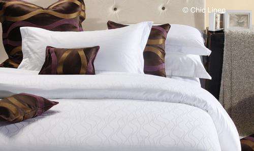3pc Elegant Woven Egyptian Cotton Bedding Set (Dawn)