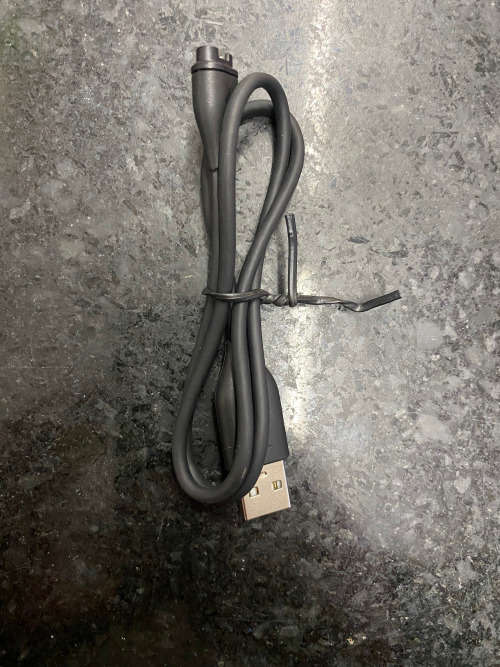 Garmin Vivosmart 5 - LIKE NEW - FITNESS TRACKER - SLEEP TRACKER - HEART RATE