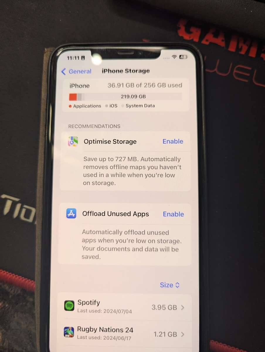 iPhone 11 pro max 256gb