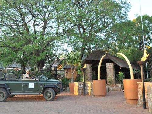 Mabula Bush House 17-21 August 2015 8 sleeper with daily game drives
