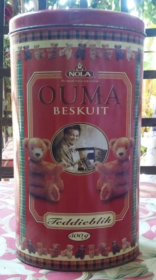 Ouma "Teddy Tin" Rusks Tin