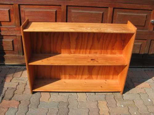 BOOKSHELF.......PERFECT FOR PAINTING OR USE AS IS