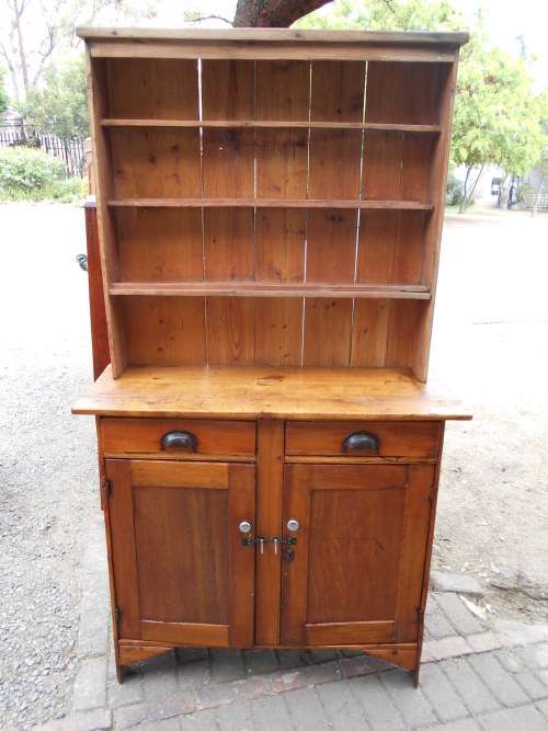 AFRICANA OREGON KOSKAS......2 DRAWER AND 2 DOOR