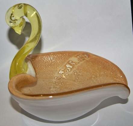 Murano Glass Swan Ashtray