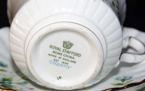 DM84Sale Royal Stafford "Coquette" Trio @@@ Crazy Low R1 Start (2 of 2)