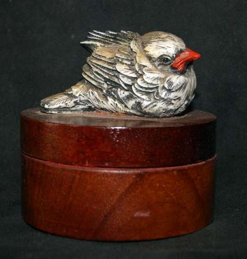 DM84Sale Wooden Trinket Box with Bird Figurine on Top@@@ Crazy Low R1 Start