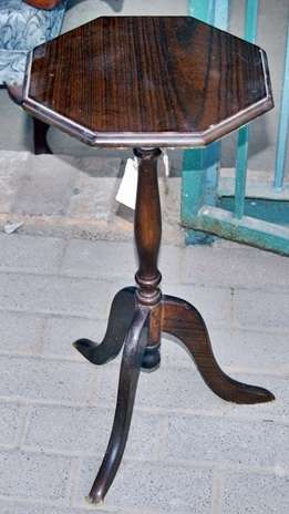 DM84Sale - LOVELY VINTAGE WINE TABLE ON CENTRAL COLUMN WITH 3 FEET @@@ CRAZZYYY R1 START