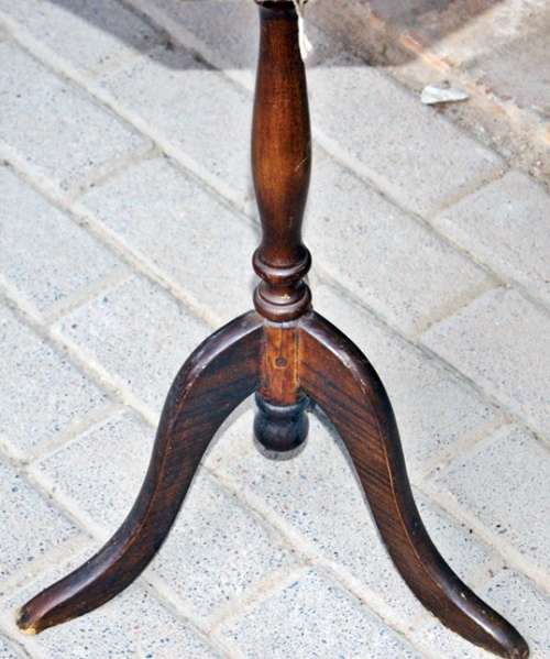 DM84Sale - LOVELY VINTAGE WINE TABLE ON CENTRAL COLUMN WITH 3 FEET @@@ CRAZZYYY R1 START