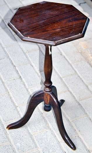 DM84Sale - LOVELY VINTAGE WINE TABLE ON CENTRAL COLUMN WITH 3 FEET @@@ CRAZZYYY R1 START