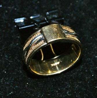 DM84Sale Stunning 9ct White & Yellow Gold Ring 6.8 Grams @@@ Craaazzzy R1 Start