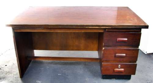 3 Drawer Desk **FIRST BID WINS!!**
