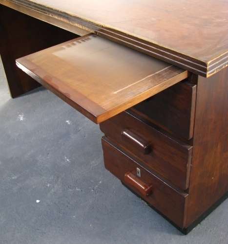 3 Drawer Desk **FIRST BID WINS!!**