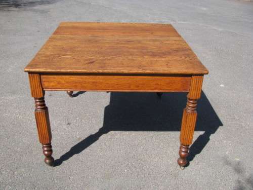 DM84Sale ANTIQUE OAK COLONIAL TABLE ON CASTORS @@@ Crazy Low R1 Start