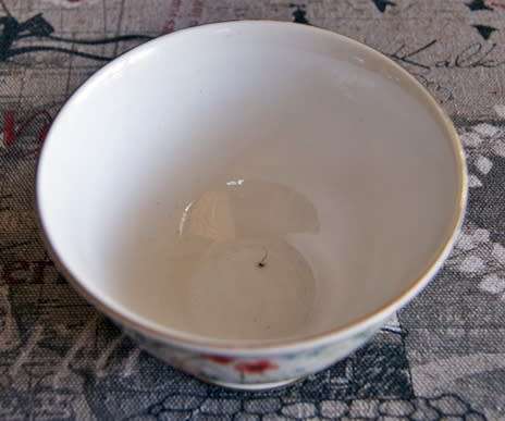 Colclough Sugar Bowl with Red and Blue Flowers Pattern no 8657