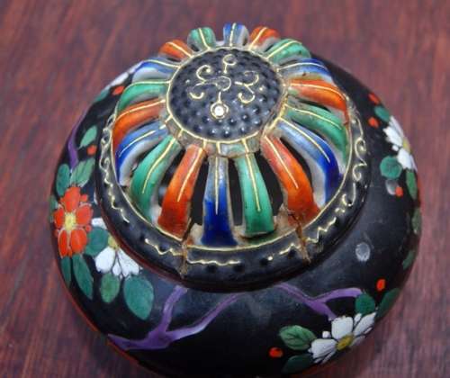 Pot Pourri Container with Broken/ Repaired Lid
