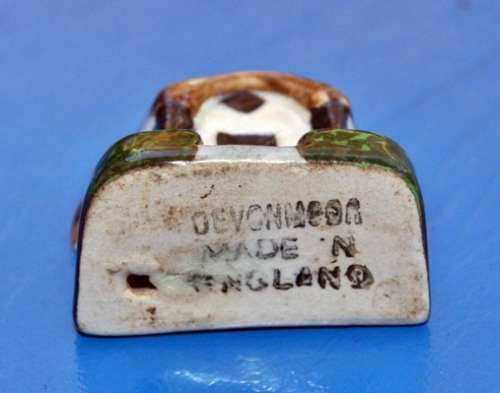 English Cottage with Flat Back