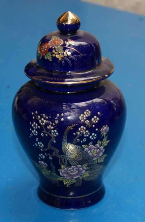 Japanese Urn