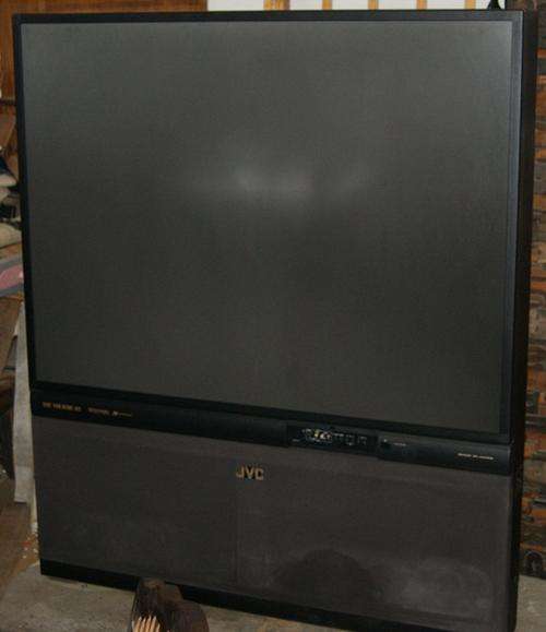 HUGE!!!! THE THEATRE 61" JVC 3D-PHONIC TV @@@ CRAAAZZZZYYYY R1 START