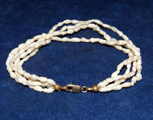 GORGEOUS OLD 4 STRAND CULTURED PEARL BRACELET WITH 9ct (375) CLASP@@@ CRAAZZYYY R1 START