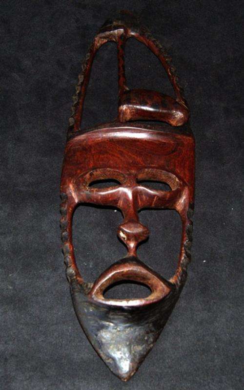 VERY INTERSTING OLD WOODEN TRIBAL MASK @@@ CRAAZZYYY R1 START