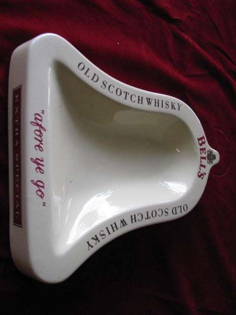 A BELLS SCOTCH  WHISKY ASHTRAY IN THE SHAPE OF A BELL IN GREAT CONDITION @CRRAAAZZY R1 START