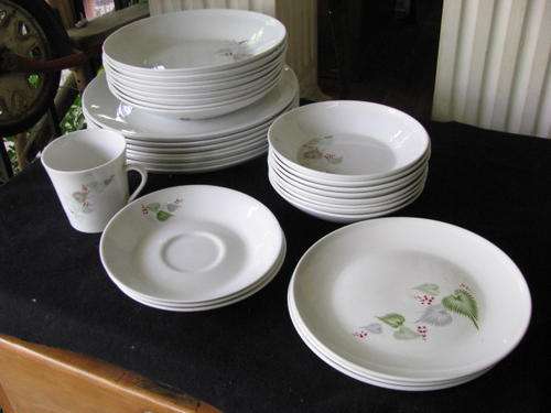A VINTAGE PORCELAIN SERVICE ...30 ITEMS..BID PER EACH.@CRRAAZY R1 START
