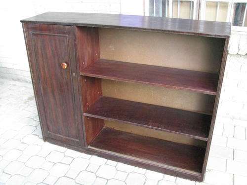 A VINTAGE BOOKSHELF & CUPBOARD UNIT...UNUSUAL PIECE WITH A MYRIAD OF USES @CRRRRAAAAZZZY R1 START
