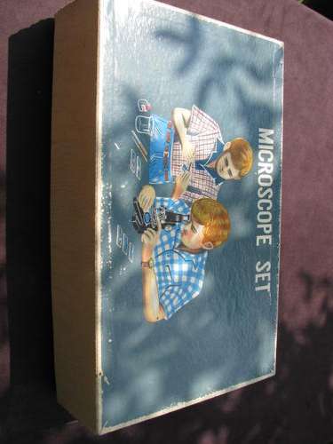 A CHILDS MICROSCOPE SET IN ORIGINAL PACKAGING..APPROX 1940'S-50'S @CRAZY R1 START