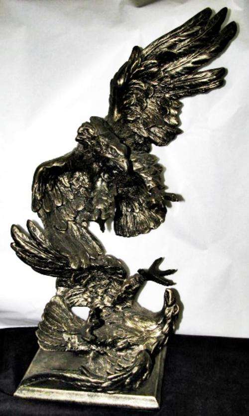 GORGEOUS HEAVY STATUE... EAGLES IN FLIGHT @@@ CRAZY R1 START