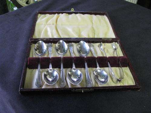 SUPERB SET OF 6 TEASPOONS WITH SUGAR NIPS IN GREAT CONDITION @ CRAZY R1 START