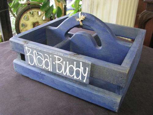 BRAAI BUDDY CONTAINER WITH HANDLE  FOR ALL YOUR SAUCES ETC WHEN YOU BRAAI AND SERVE@@ CRAZY R1 START