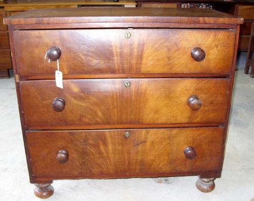 Flame Mahogany Victorian Chest of Drawers - REDUCED!!!