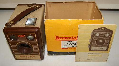 Vintage Rare Kodak Brownie Flash IV Film Camera - Complete