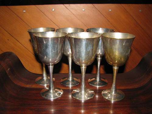 set of 6 vintage siver plated goblets...in great condition