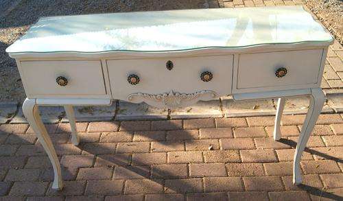 Vintage 1950's White 3 Drawer Entrance Hall Table/Dresser