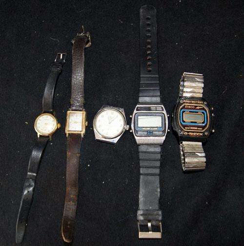 JOB LOT OF 5 VINTAGE WATCHES... INCL ROTARY, ORIS AND CITIZEN @@@ CRAAZZZY R1 START
