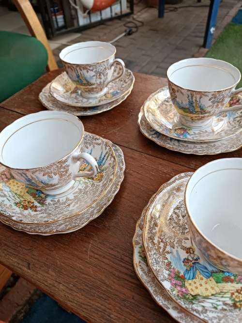 COLCLOUGH TRIO. CRINOLENE LADY. PRICE PER TRIO. 5 TRIOS AVAILABLE