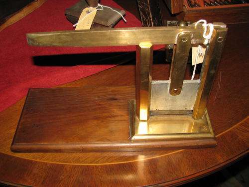 GUILLOTINE BILTONG CUTTER................stylish