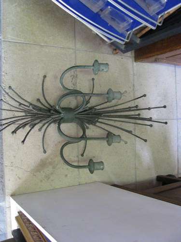 A PAIR OF WALL LIGHTS............ absolutely stunning.....