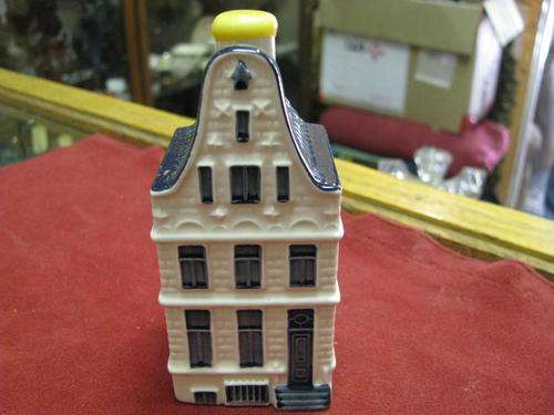@@@ HIGHLY COLLECTABLE KLM HOUSE # 40  @@@